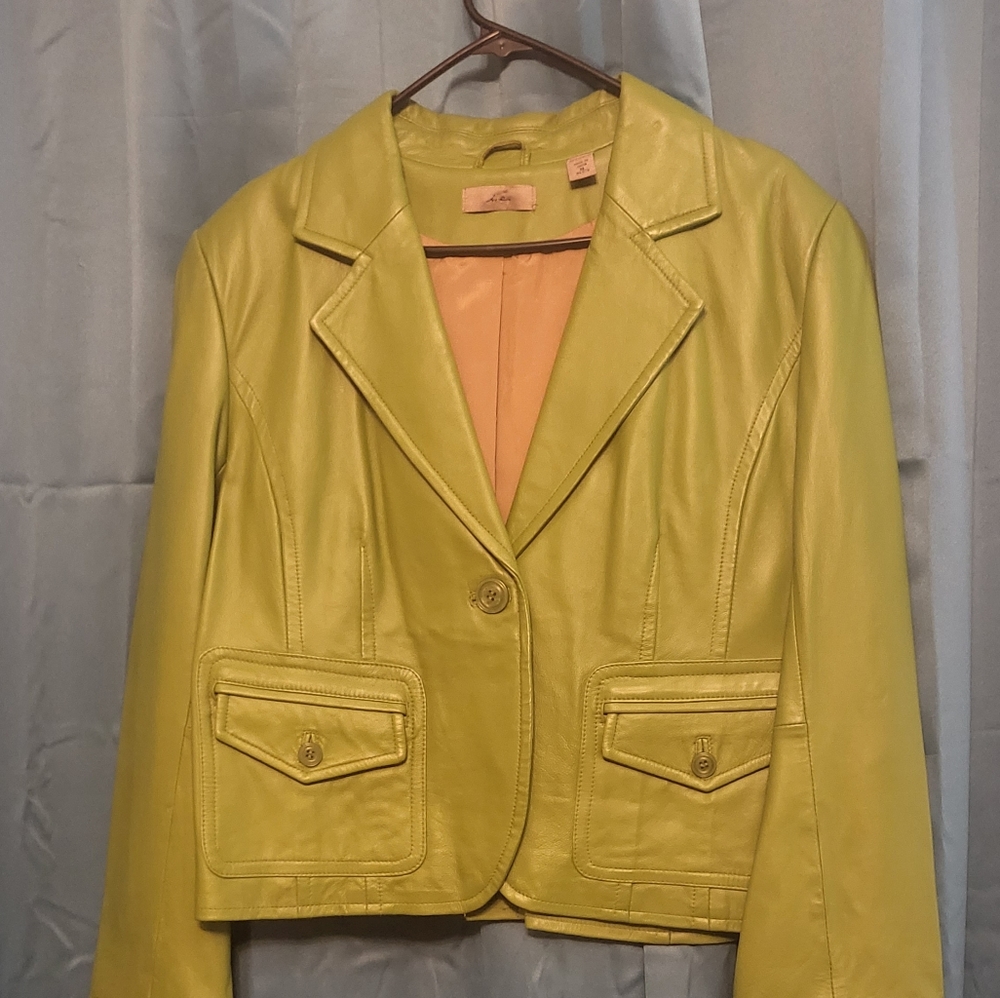 Vintage 100% leather button down jacket Green